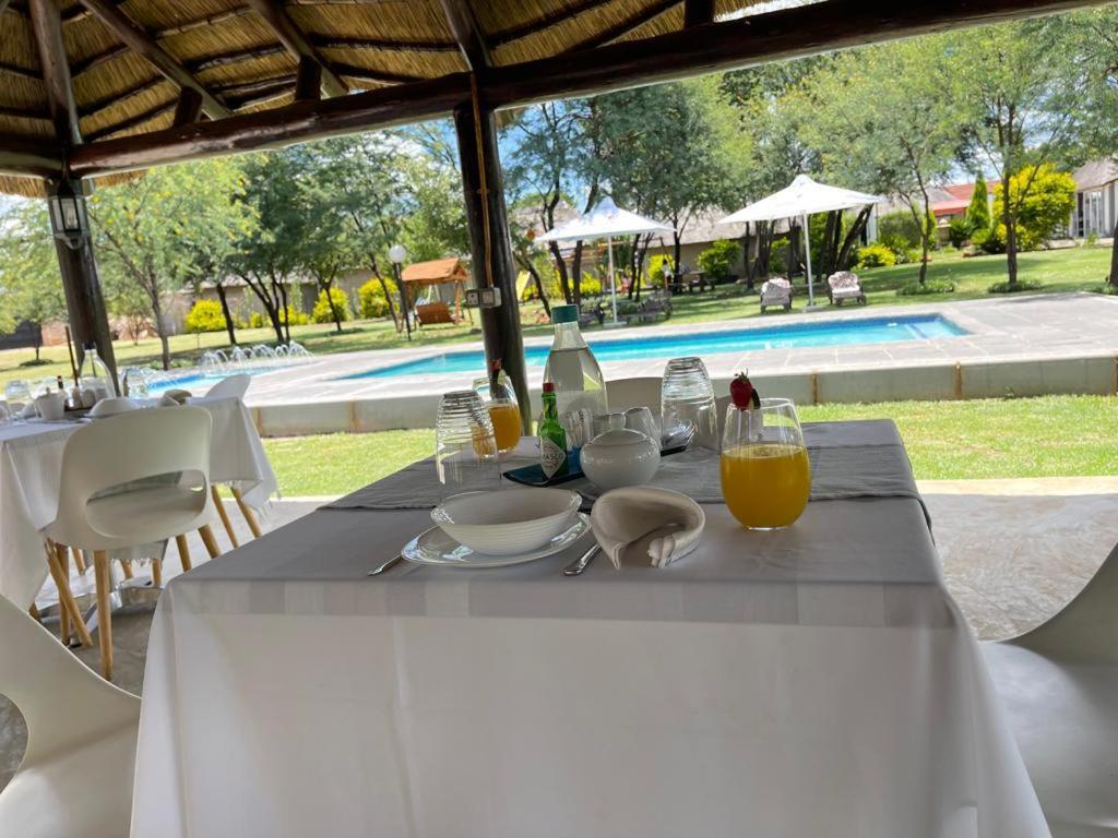 Tshiberry Bed & Breakfast Phokeng Eksteriør bilde
